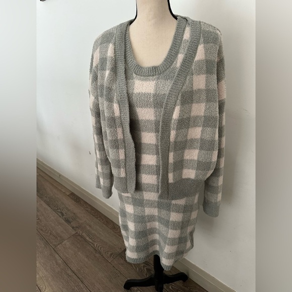 Sincerly Jules Sweaters - Sincerely Jule’s Plaid Women's Sweater Two Piece Set